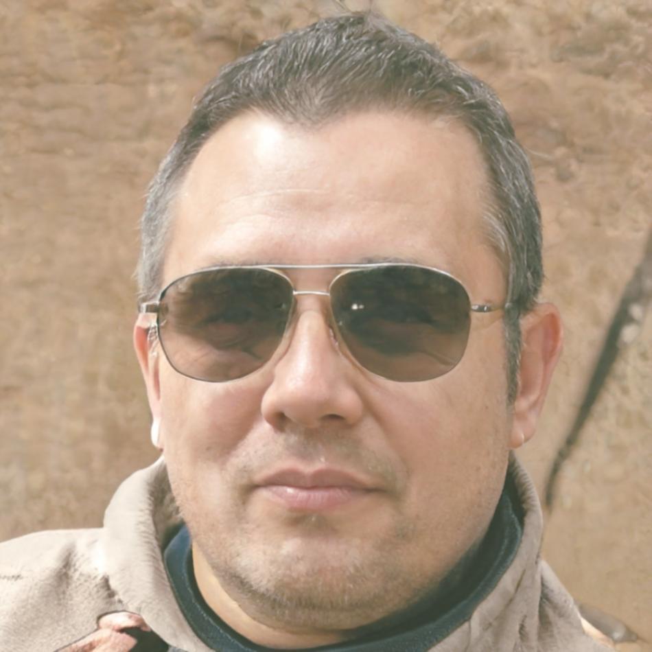 Portrait of Declan Kowalski, franchise investment analyst